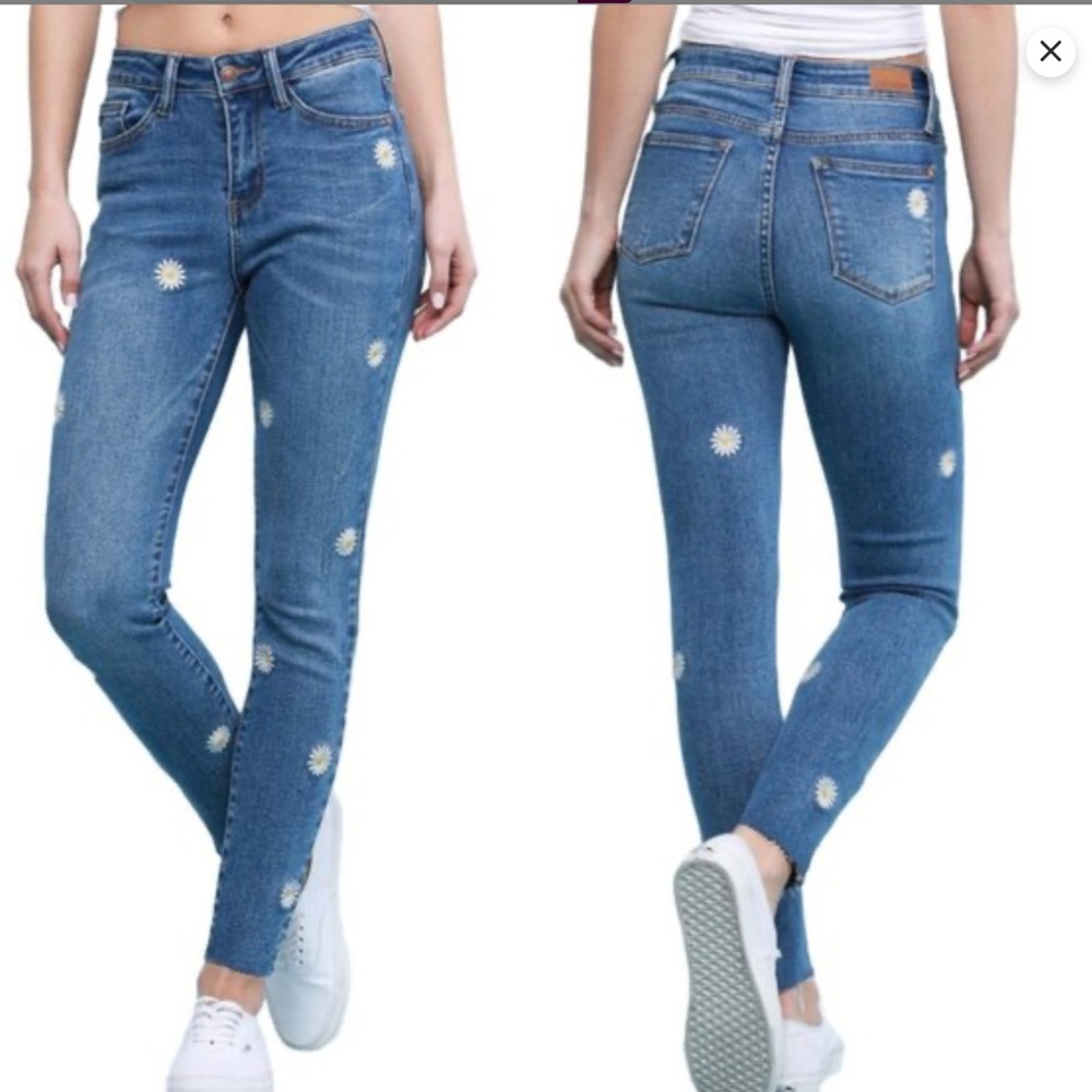 NWT JUDY BLUE Daisy High Rise Skinny Size 18W